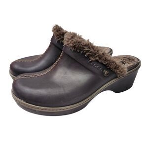 Crocs Faux Fur Lined Cobbler Clogs Mules Womens 9 Brown 2 in Heel Slip On Casual